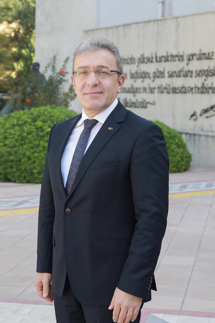 Deü, Yök Raporunda Zirveye Yerleşti