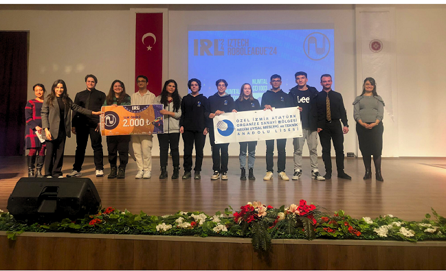 İzmirli Gençlerden Robotik Zafer!