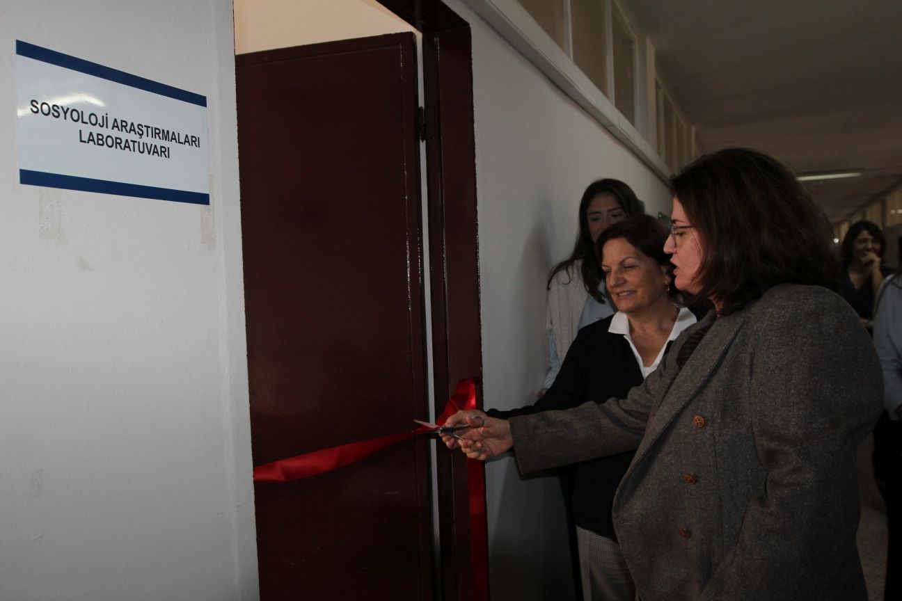 EÜ’de Sosyoloji Araştırmaları Laboratuvarı Açıldı