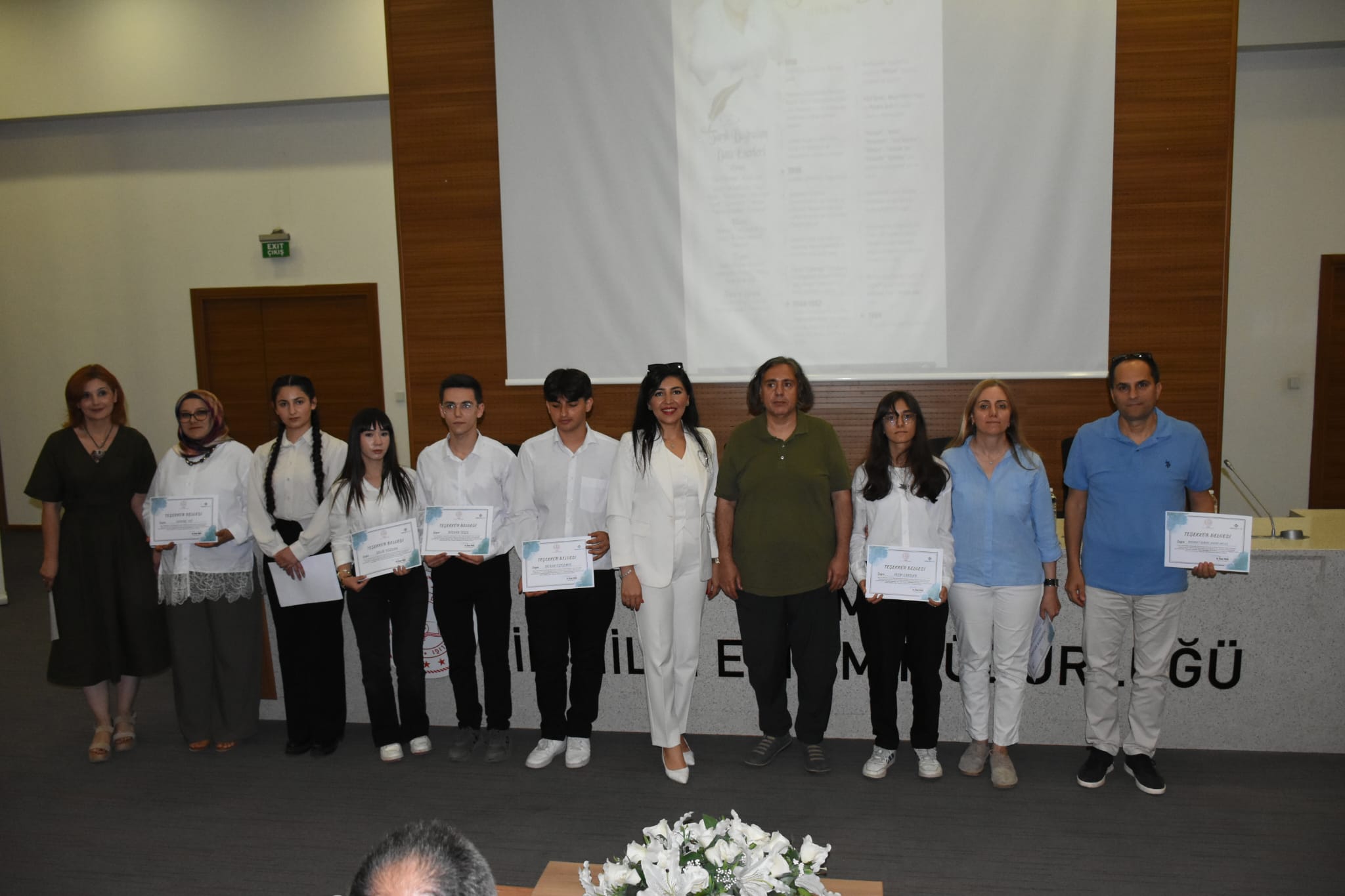 İzmir’de Gençler Usta Kalemleri Konuştu