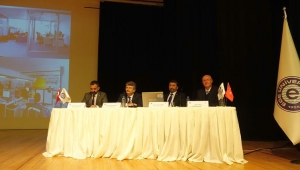EÜ’de “Üniversitede ve İş Yaşamında X, Y ve Z Kuşakları” paneli gerçekleştirildi