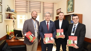 Egeli akademisyenlerin katkısı ile Türkçe’ye kazandırıldı