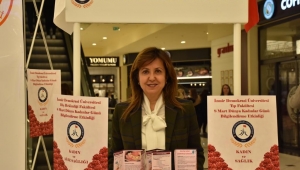 İzmir Demokrasi Üniversitesinden kadın sağlığı etkinliği