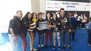Karşıyaka’nın bilim kahramanları Amerika yolcusu