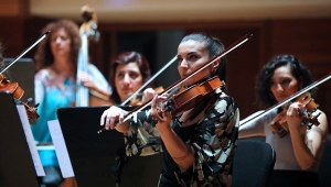 İzmir’de uluslararası müzik günleri