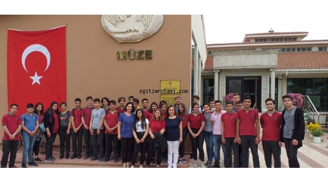 Ödemiş Müzesi, öğrencilerin akınına uğradı
