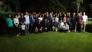 Rektör iftarda öğrencileri ağırladı