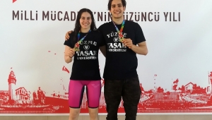 Yaşarlı yüzücülerden 14 madalya