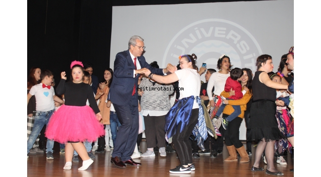 Ege’de “Dünya Engelliler Farkındalık Günü” etkinliği