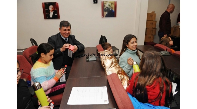 Karşıyaka Çocuk Belediyesi’nden ‘plastiğe hayır’ mesajı