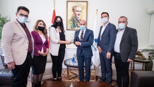 Kirazlı eğitimcilerden Başkan Soyer’e hizmet teşekkürü