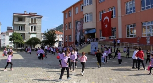 Bozkurt ve Ayancık'ta yüz yüze eğitim başladı