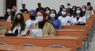 Kırklareli Üniversitesi'nde yeni akademik yılı dersleri başladı