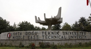 ODTÜ'den çalışan, işveren, öğrenci ya da meslek öğrenmek isteyen 350 bin kişiye çevrim içi eğitim