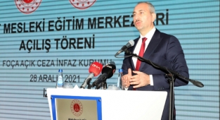 Foça Adalet Mesleki Eğitim Merkezi açıldı