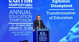 Bakan Özer: Yarıyıl tatilinden sonra yüz yüze eğitime kararlılıkla devam edeceğiz