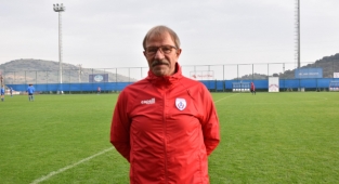 Sedat Gündoğdu'dan ailelere: Çoçuklarımızı futbolla baş başa bırakın