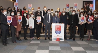 İEÜ Medical Park, sertifika almaya hak kazandı