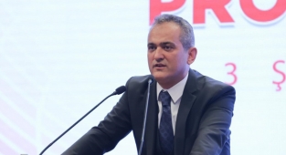 Milli Eğitim Bakanı Özer: Yüz yüze eğitime devam edeceğiz