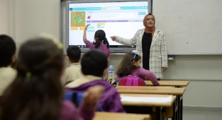 MEB'e bağlı okullarda yüzde 57 oranında kadın öğretmen görev başında