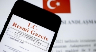 MEB'in öğretmen ve okul yöneticilerinin mesleki gelişimi programı Resmi Gazete'de