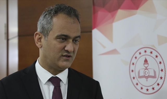 MEB işitme engelli öğrenciler için dijital eğitim platformu kurdu