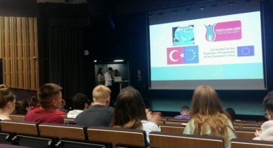 Dünyaya Su Projesini Anlatıyorlar