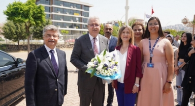“Ülkemizin eğitimli insanlara ihtiyacı var”