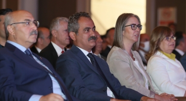 Bakan Özer,
