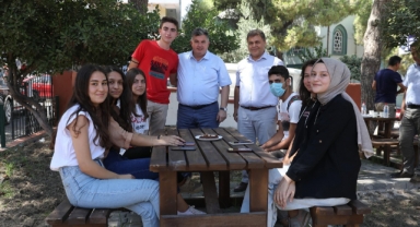 Kınık Belediyesi’nden Ücretsiz Tercih Danışmanlığı Hizmeti