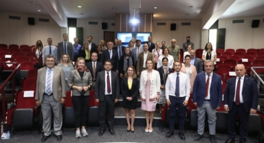Deü’de Hedef Dünyada İlk 500