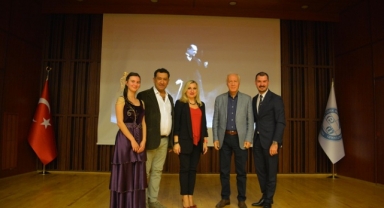 “Atatürk ve Dans”