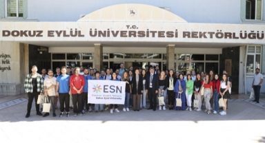 Deü Bilimde Sınırları Ortadan Kaldırıyor