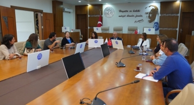 Göçmenlerin topluma uyumu için el ele verdi