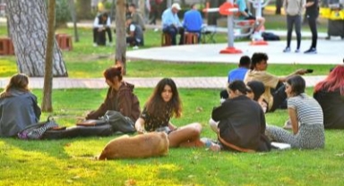İzmirli gençler Buca'da buluştu!