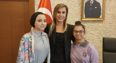 Kaymakam'dan okula döndürme gayreti