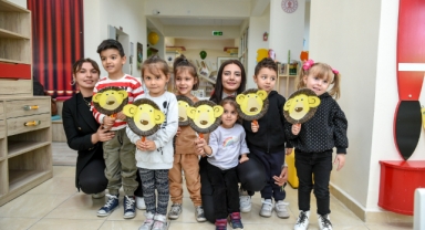 Bebek kütüphanesine büyük ilgi!