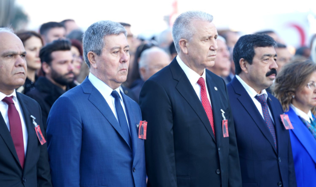 Ege Üniversitesi Atatürk'ü andı