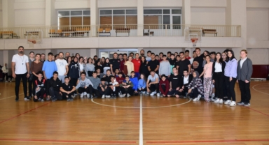 İl Emniyet Müdürlüğü'nden hem maç hem eğitim