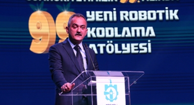Kocaeli'de 99 robotik kodlama atölyesinin açılışı yapıldı