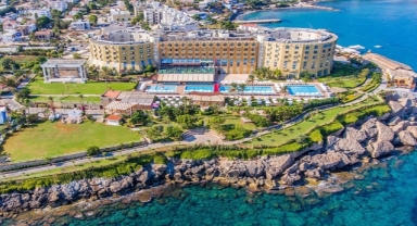 Merit Park Hotel Nasıl Bir Yerdir?