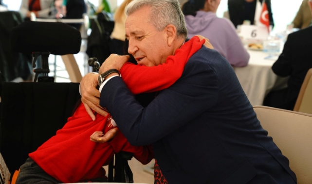 Rektör Budak'tan örnek davranış!