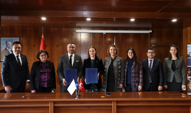 DEÜ’DEN ÖĞRENCİLERİN KARİYER GELİŞİMİNE KATKI SUNACAK PROTOKOL