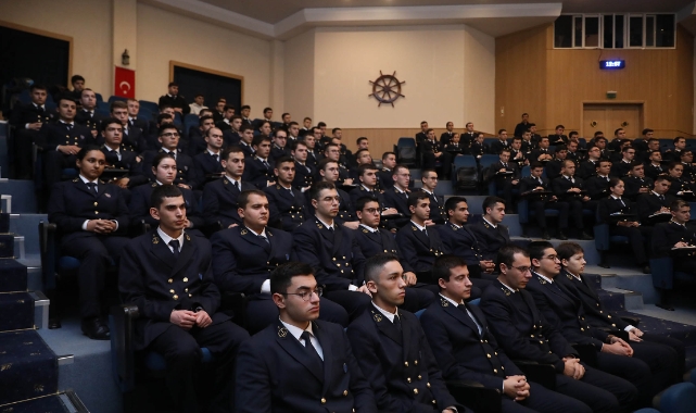 DEÜ DENİZCİLİK FAKÜLTESİ’NDEN KIŞ KARİYER GÜNLERİ