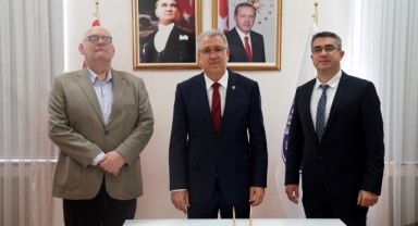 Egeli akademisyenlerden sağlık sektörüne yönelik iki önemli proje