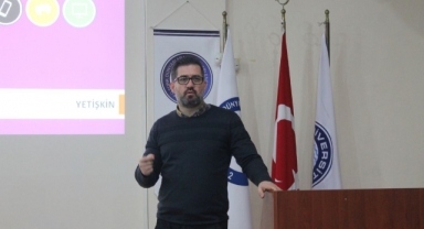 EÜ’de “Türkiye Bağımlılıkla Mücadele Eğitim Programı” anlatıldı