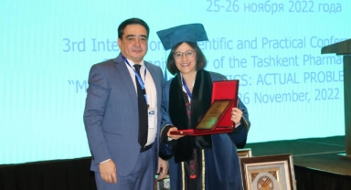 Taşkent Eczacılık Enstitüsünden, Prof. Dr. Gürer Orhan’a “Onursal Profesörlük Unvanı”