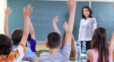 Üstün zekalı çocukları öğretmenleri 'problem çocuk' olarak görebiliyor