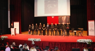 İzmir İl Milli Eğitim Müdürlüğü Âşık Veysel’i Andı
