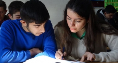 Öğretmenlerin bir aylık çabaları sonucu İsa okula kazandırıldı